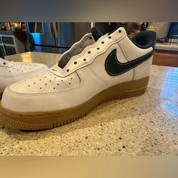 Nike Air Force 1 Low 07 LV8 Go Extra Smile Size 8.5 - No  display picture 1
